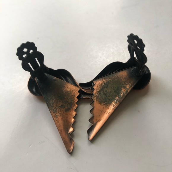 Elegant Copper Winged Jewelry Set - Picture 13 of 13